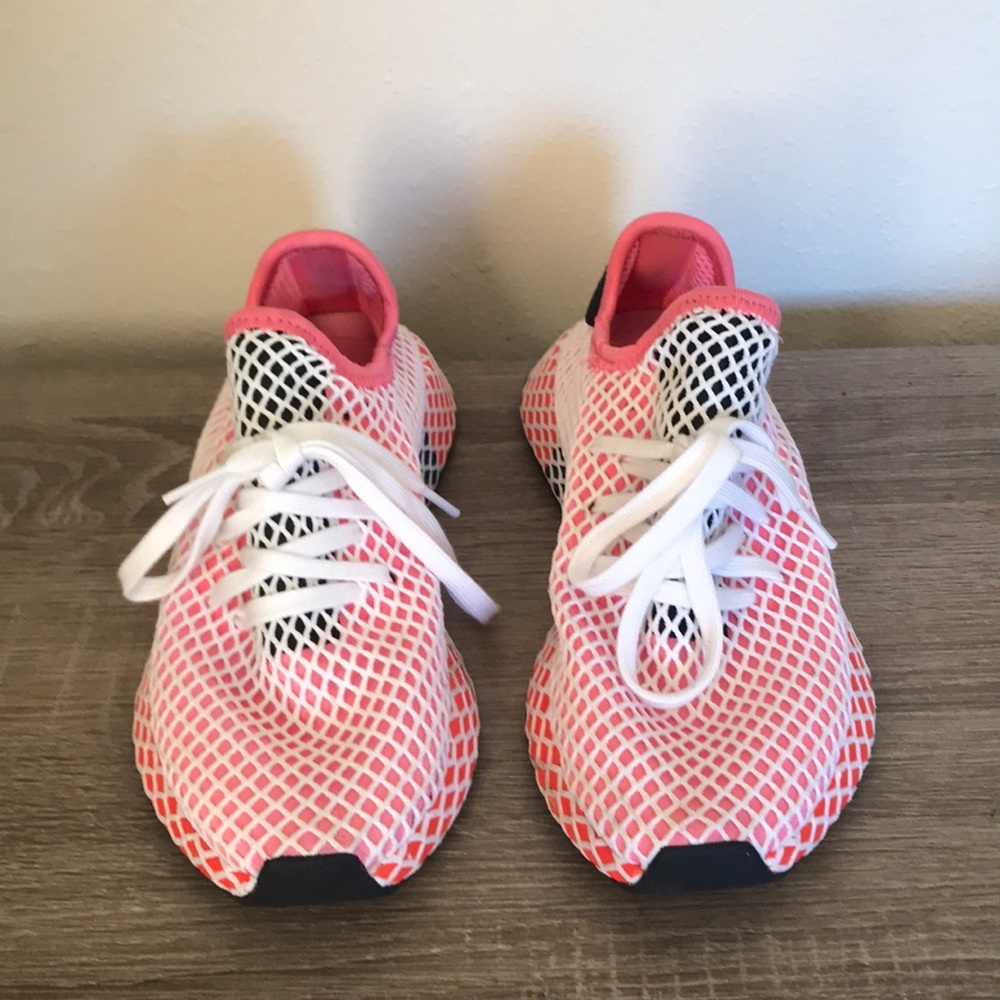 Adidas Deerupt shoes